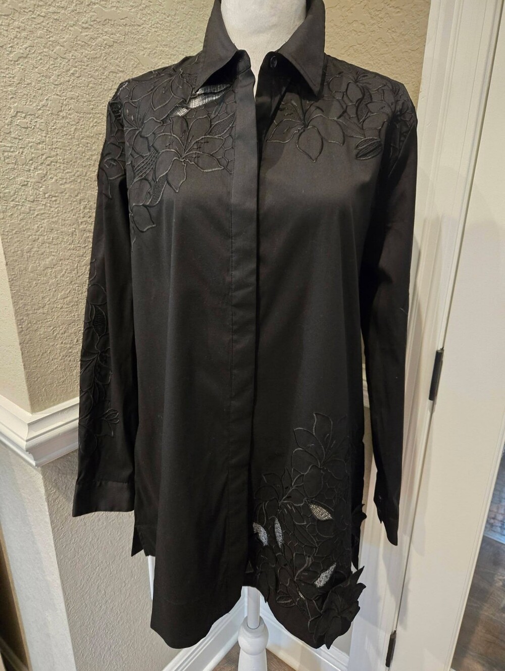 Chico's Poplin Lace Long Sleeve Button Down Tunic, Size 2 (12)